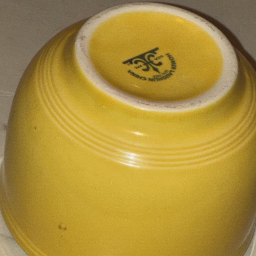 FiestaWare CHILI BOWL -‎ 4.5" x 3.5" BRIGHT YELLOW - Picture 9 of 9